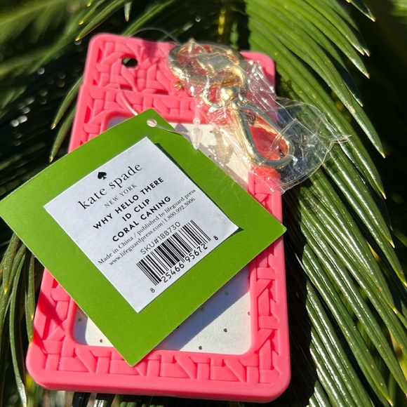 Kate Spade New York⚡️Id Badge Clip Key Chain, Coral Caning⚡️ - Picture 5 of 7